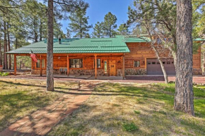 Expansive Family Cabin with 2 Decks and Game Room